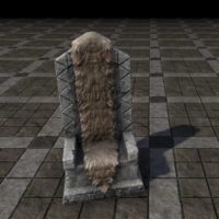 Меховой трон