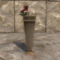 Некромская ваза (изысканная, квадратная, с цветами)